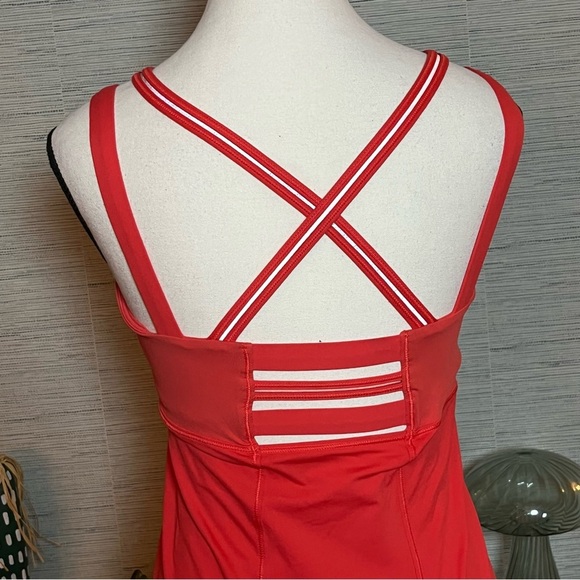 Lululemon Size 8 Happy Strappy Tank Orange Red Top Yoga Slim Fit Athleisure Bra - Picture 4 of 6